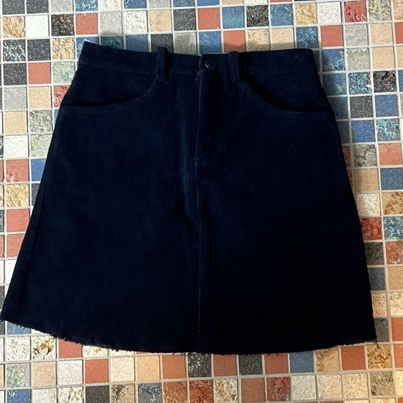 Brandy Melville Blue Corduroy Rough Hem Mini Skirt Size 24 Women’s - Picture 1 of 4
